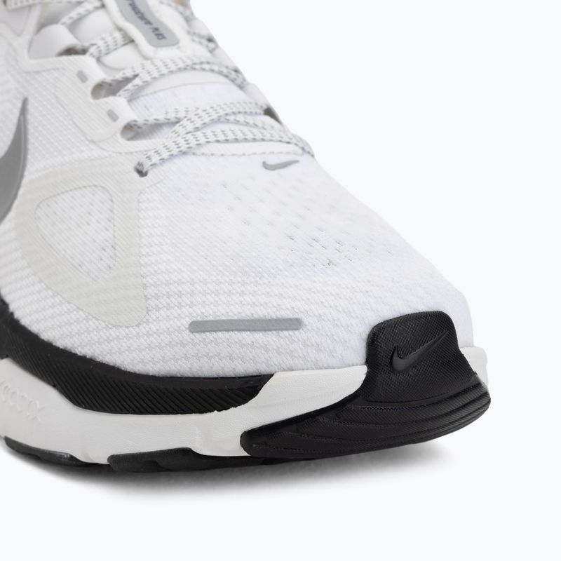 Мъжки обувки за бягане Nike Structure Plus summit white/metallic silver-black 7