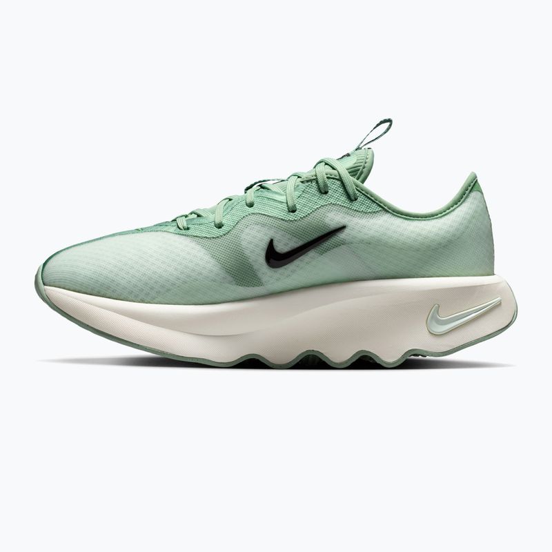 Дамски обувки Nike Motiva 2 barely green/steam/sail/black 2