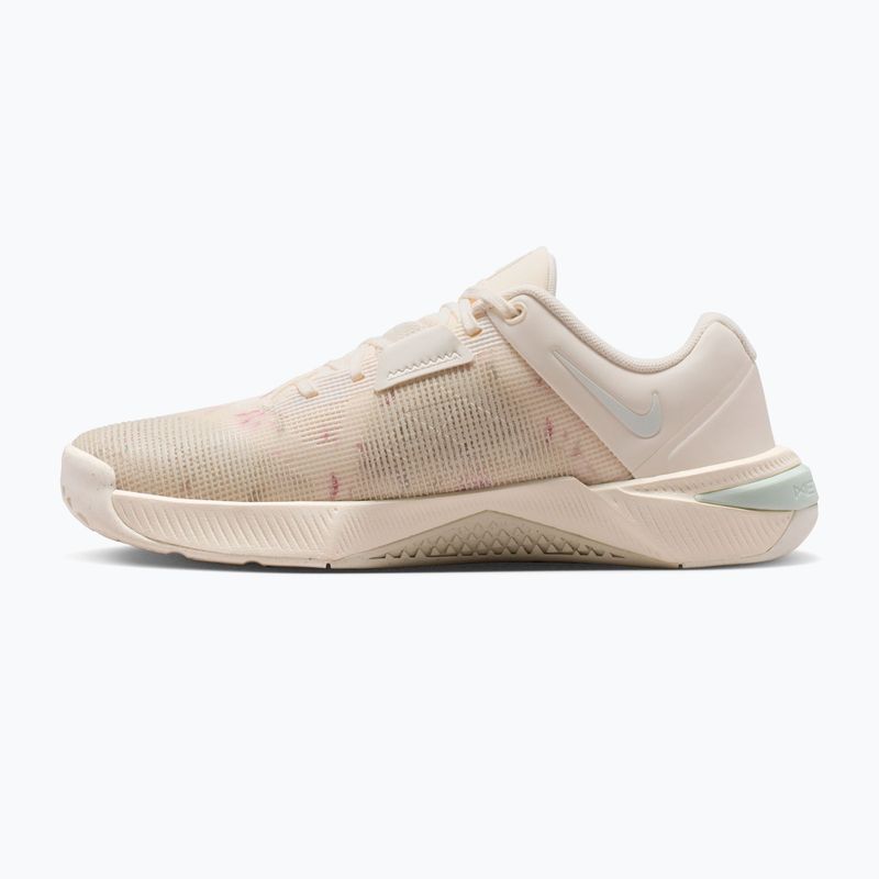 Дамски обувки за тренировка Nike Metcon 10 SE chalk/light orewood brown/light silver 2