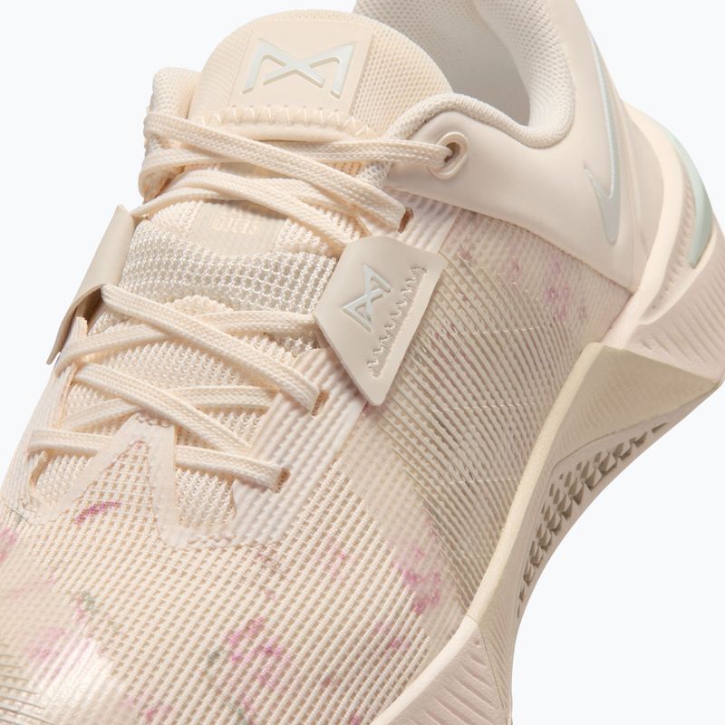 Дамски обувки за тренировка Nike Metcon 10 SE chalk/light orewood brown/light silver 7