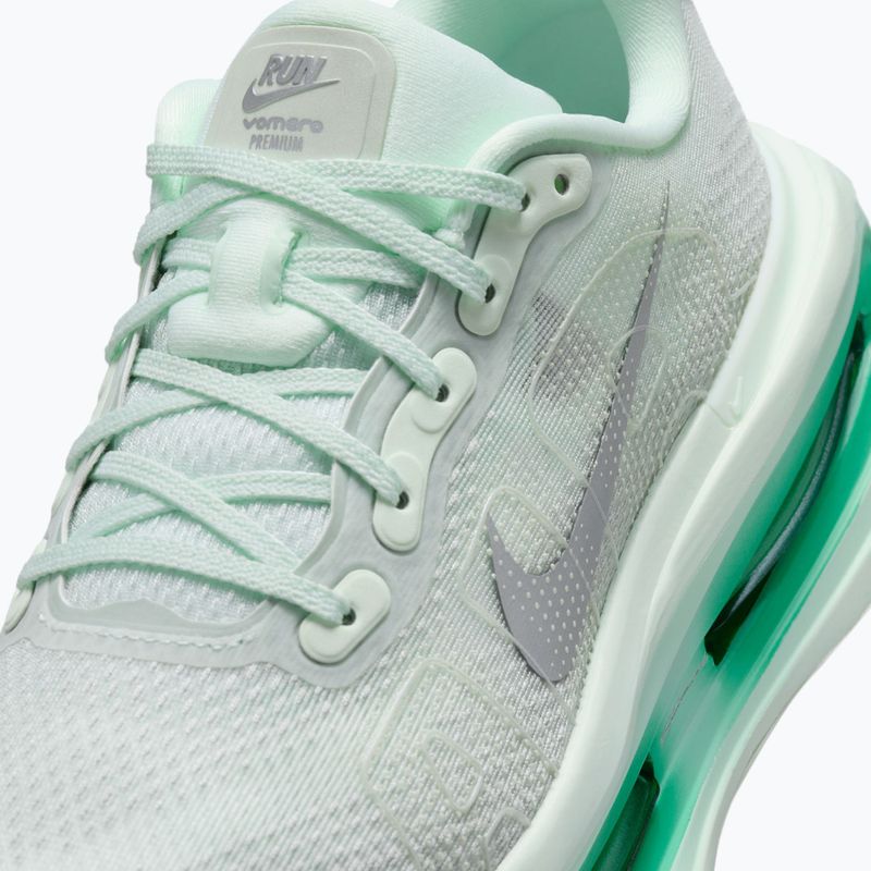 Дамски обувки за бягане Nike Vomero Premium barely green/metallic silver 3