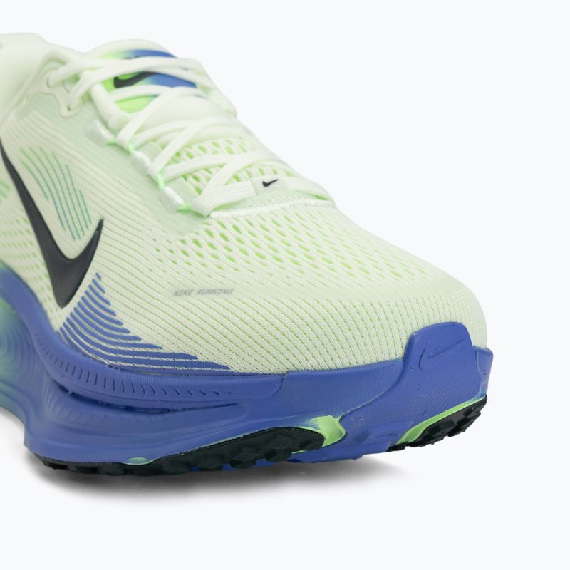 Мъжки обувки за бягане Nike Vomero 18 white/volt tint/sapphire/black spruce 7