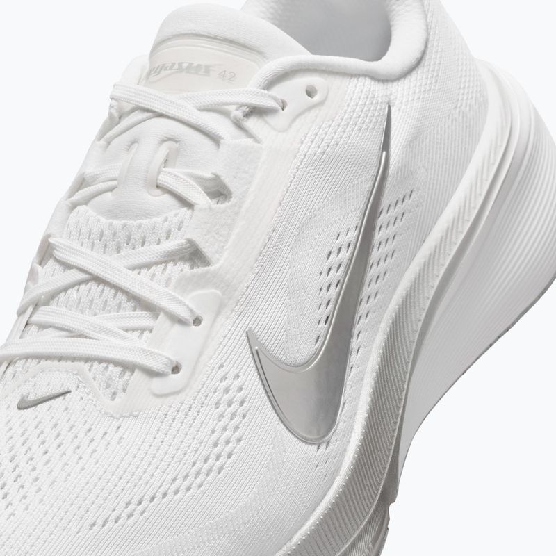 Дамски обувки за бягане Nike Pegasus 42 white/wolf grey/metallic silver 3