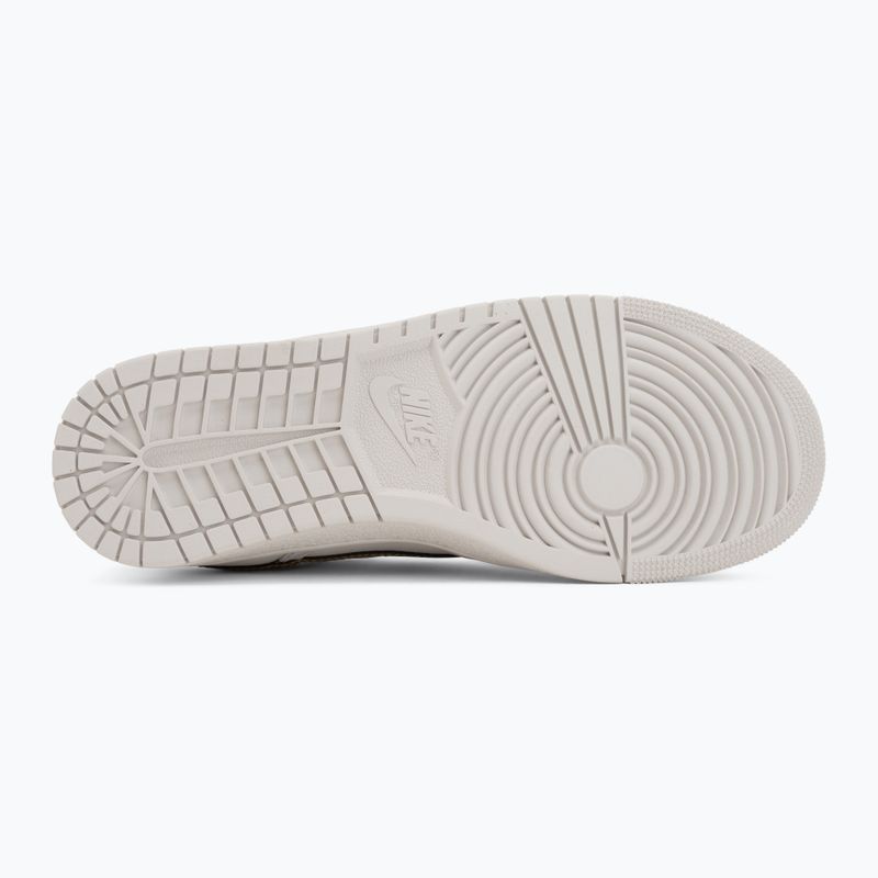 Дамски обувки Air Jordan Skyline Low swan/black/metallic gold 4