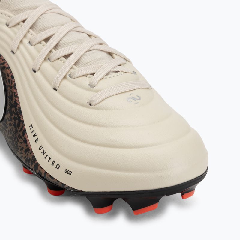 Детски футболни обувки Nike United Jr. Tiempo Maestro Academy MG fossil/burgundy crush/metallic silver 7