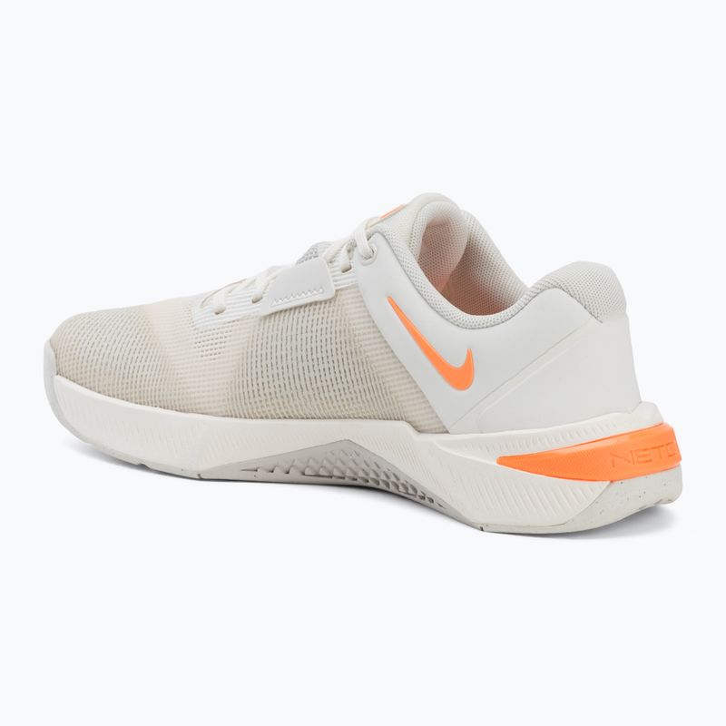 Дамски обувки за тренировка Nike Metcon 10 sail/phantom/ice peach/orange pulse 3