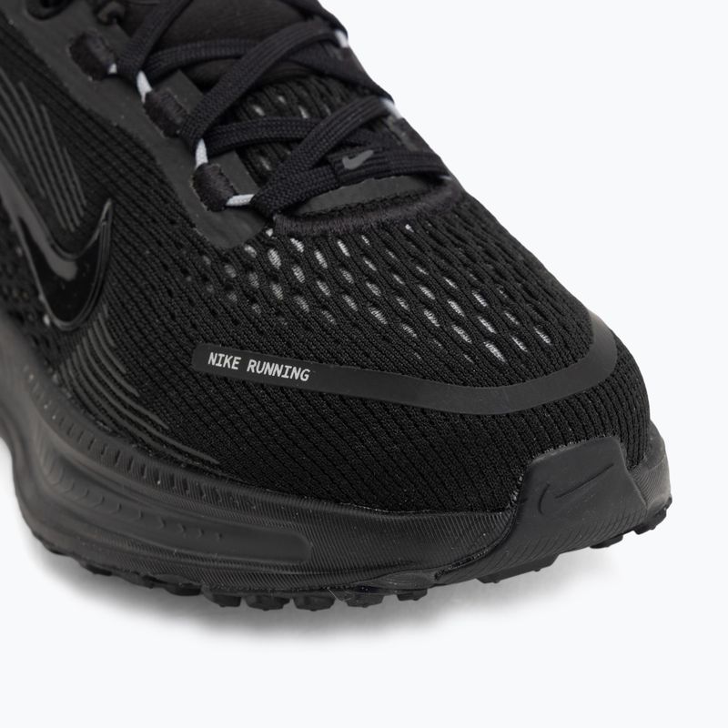 Детски обувки за бягане Nike Vomero 18 black/dark smoke grey/ligh smoke grey/black 7