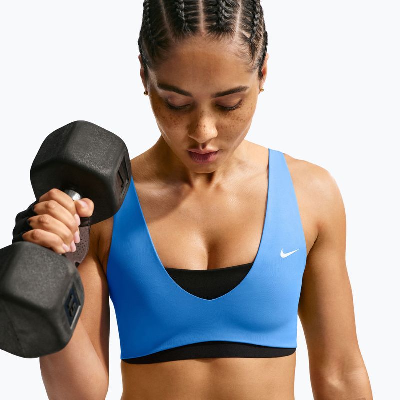 Спортен сутиен Nike 6