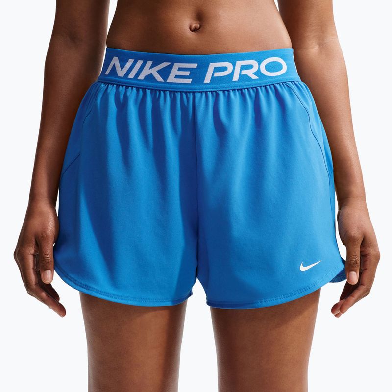 Дамски тренировъчни шорти Nike Pro 2in1 light photo blue/white 6