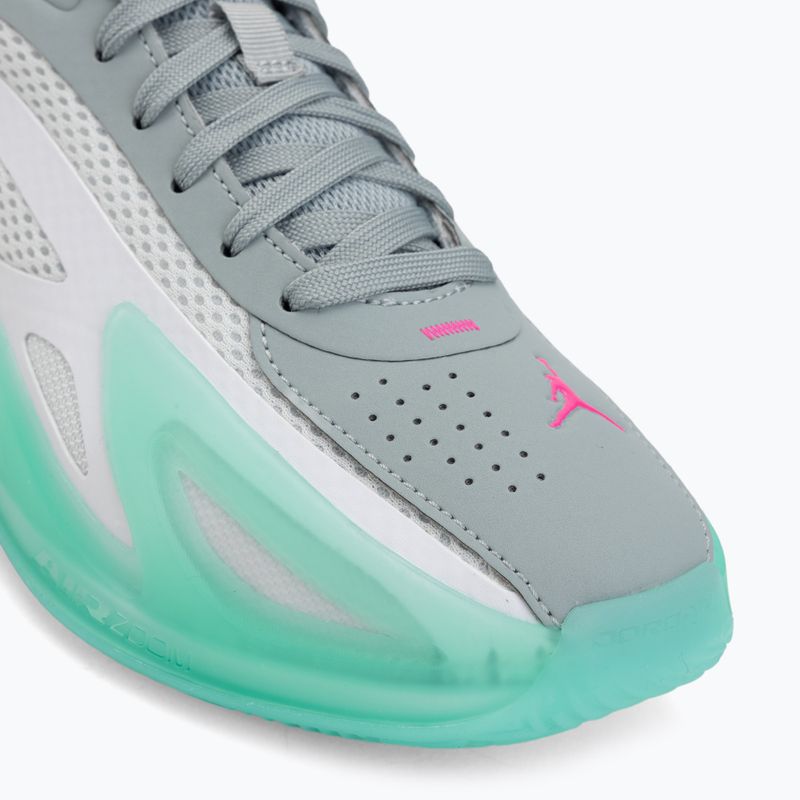 Дамски обувки за баскетбол  Jordan Heir Series 2 white/metallic silver/light pumice 7
