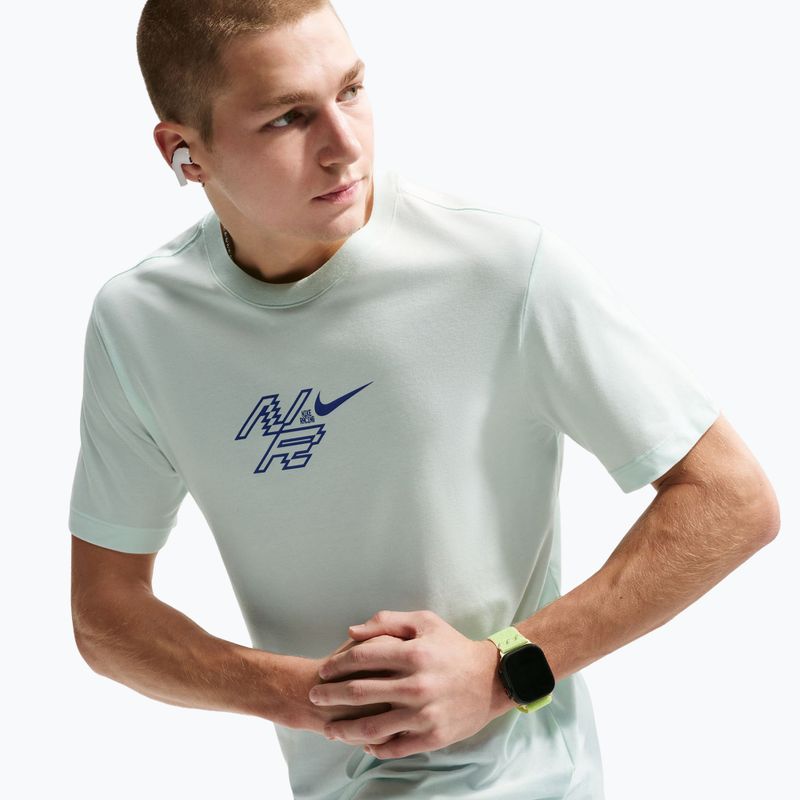 Мъжка тениска за бягане Nike AeroSwift Dri-Fit barely green/lapis 6