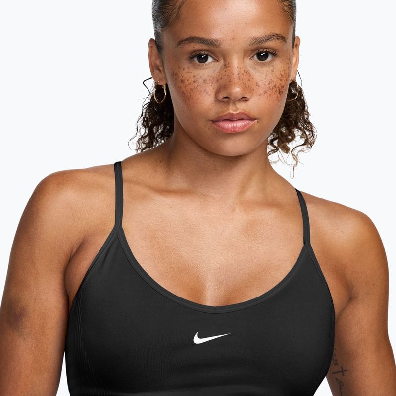 Спортен сутиен Nike Pro Seamless Light Support black/white 3