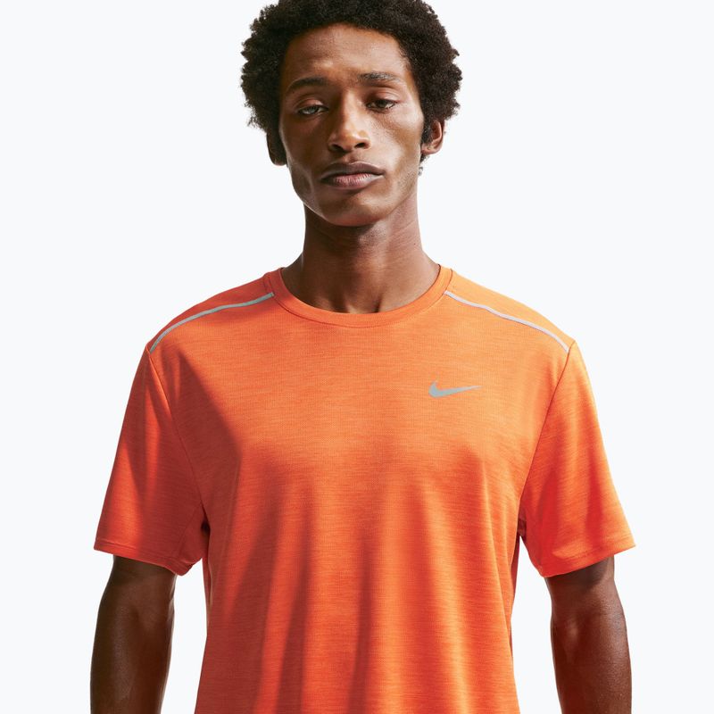 Мъжка тениска за бягане Nike Miler Dri-Fit UV safety orange 4