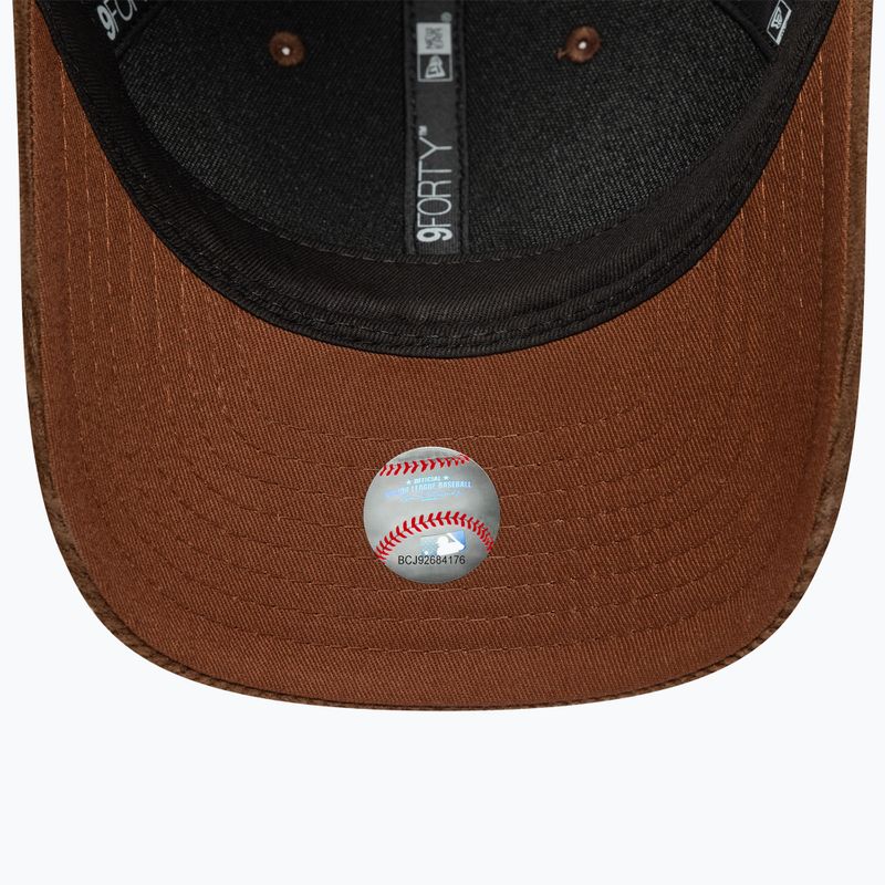 Шапка с козирка New Era Cord 9Forty Mcrown New York Yankees dark auburn/dark autumn 5