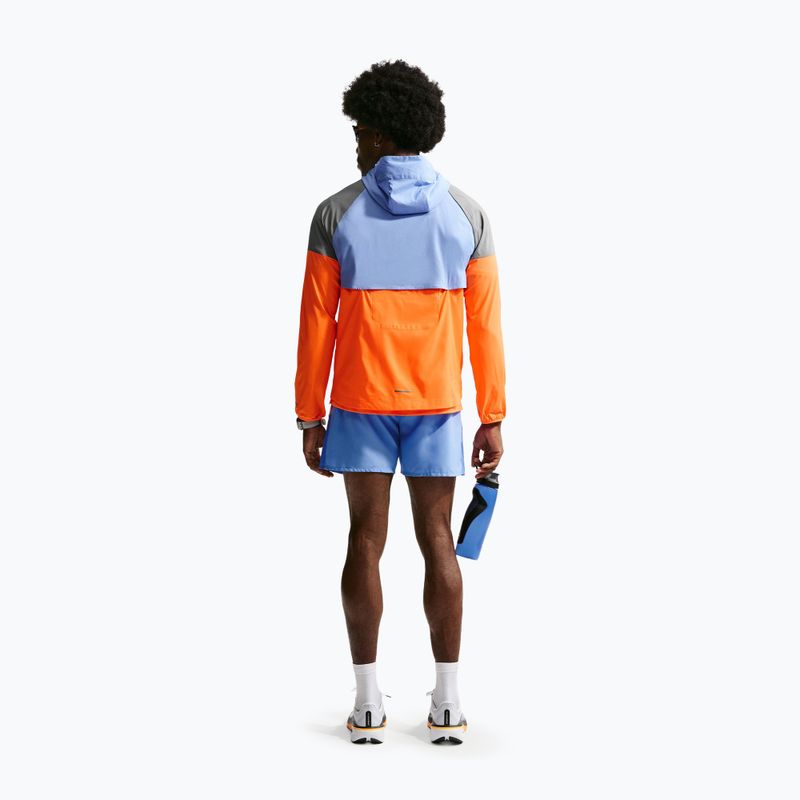 Мъжко яке за бягане Nike Impossibly Light Windrunner total orange/royal pulse/smoke grey 3