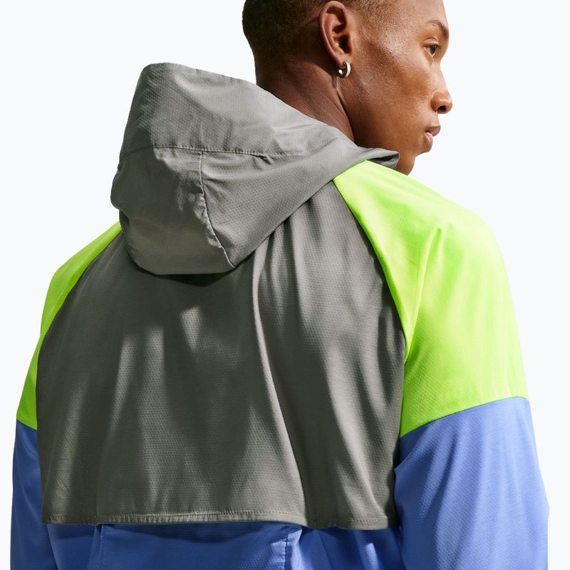 Мъжко яке за бягане Nike Impossibly Light Windrunner royal pulse/smoke grey/volt ice 6
