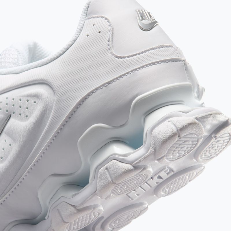 Дамски обувки Nike Reax 8 LTR white/pure platinum/metallic silver 4