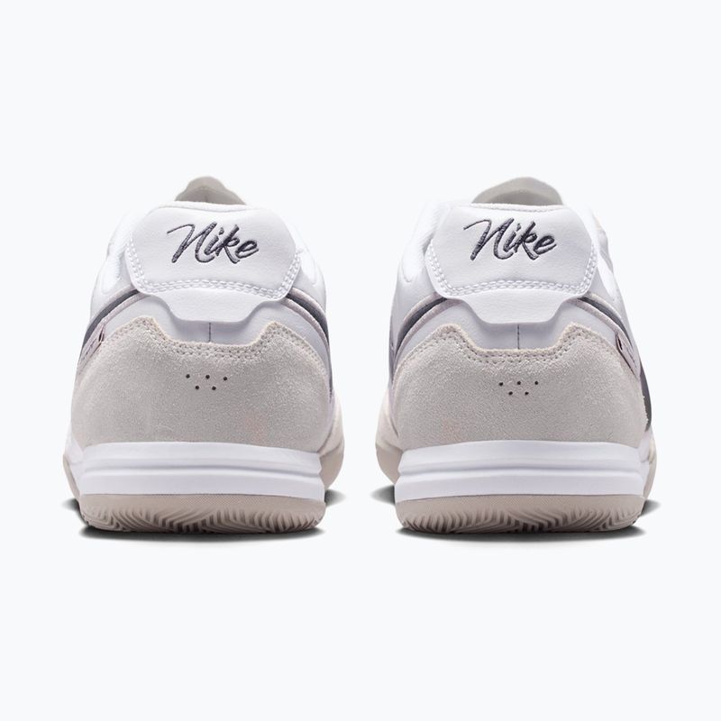Мъжки футболни обувки Nike Streetgato white/moon particle/gridiron 2