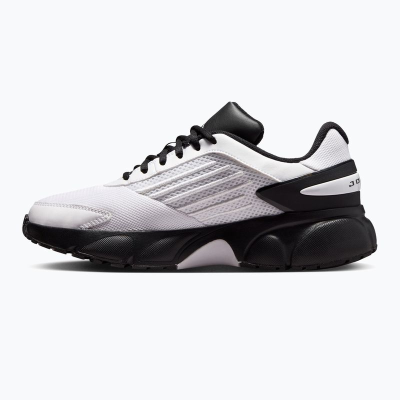 Дамски обувки Jordan Trunner Flow white/black 2