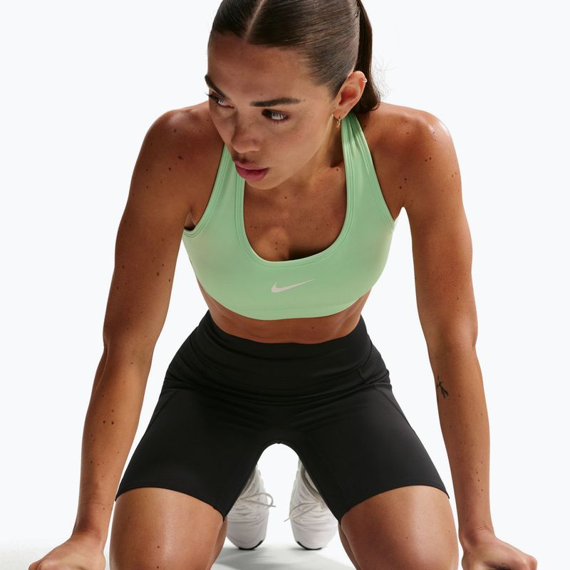 Спортен сутиен Nike Swoosh cucumber calm/white 5