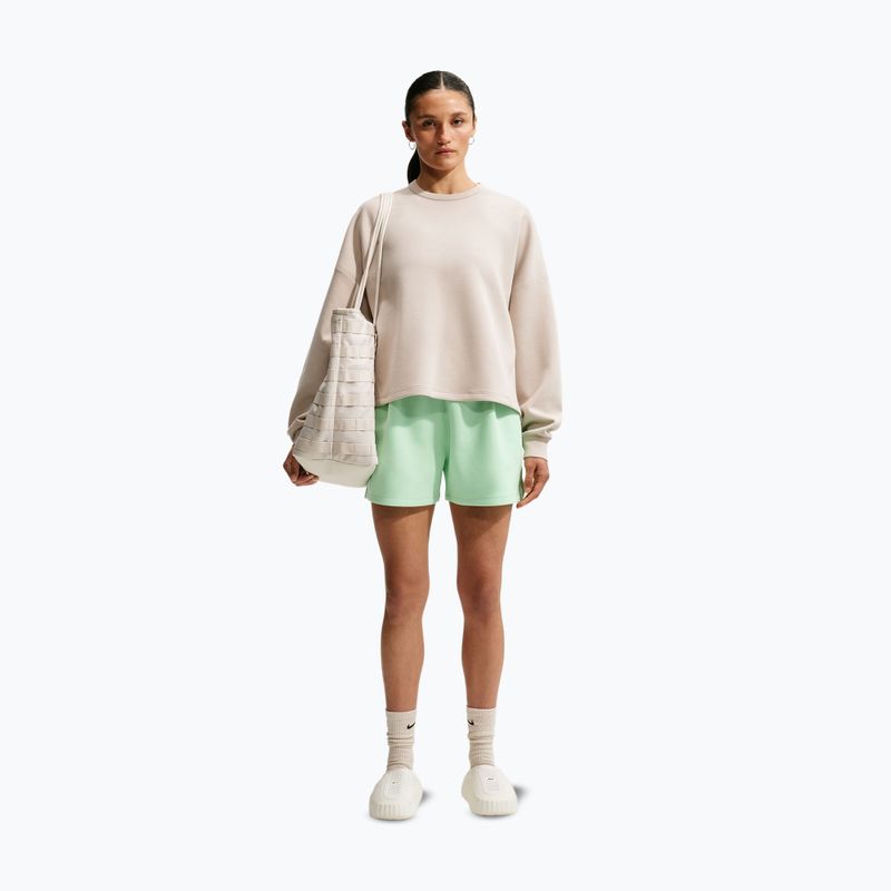Дамски тренировъчни шорти Nike 24.7 ImpossiblySoft cucumber calm/illusion green 2
