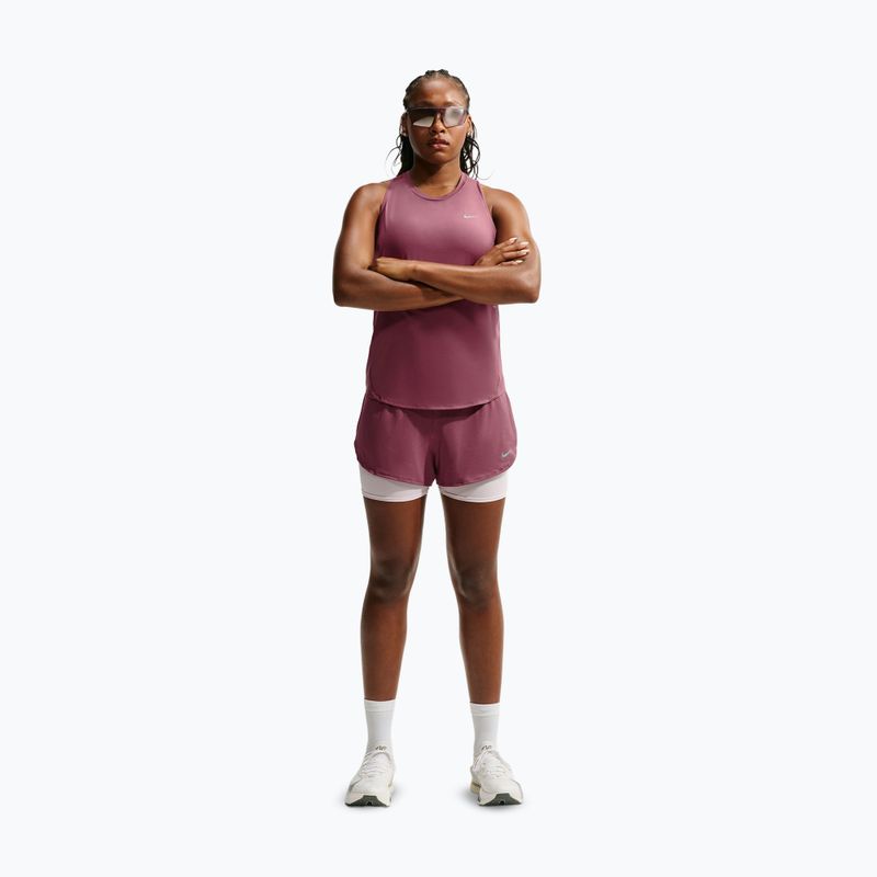 Дамски шорти за бягане Nike Flow pink smoke 2
