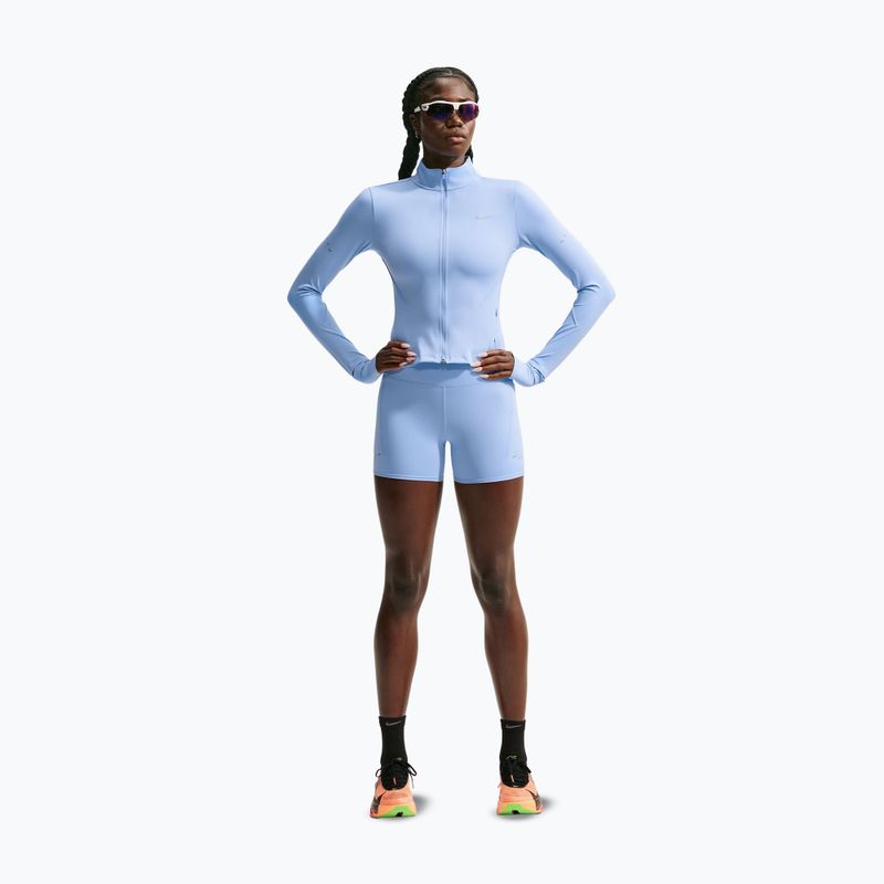 Дамски шорти за бягане Nike Swift aluminum 2