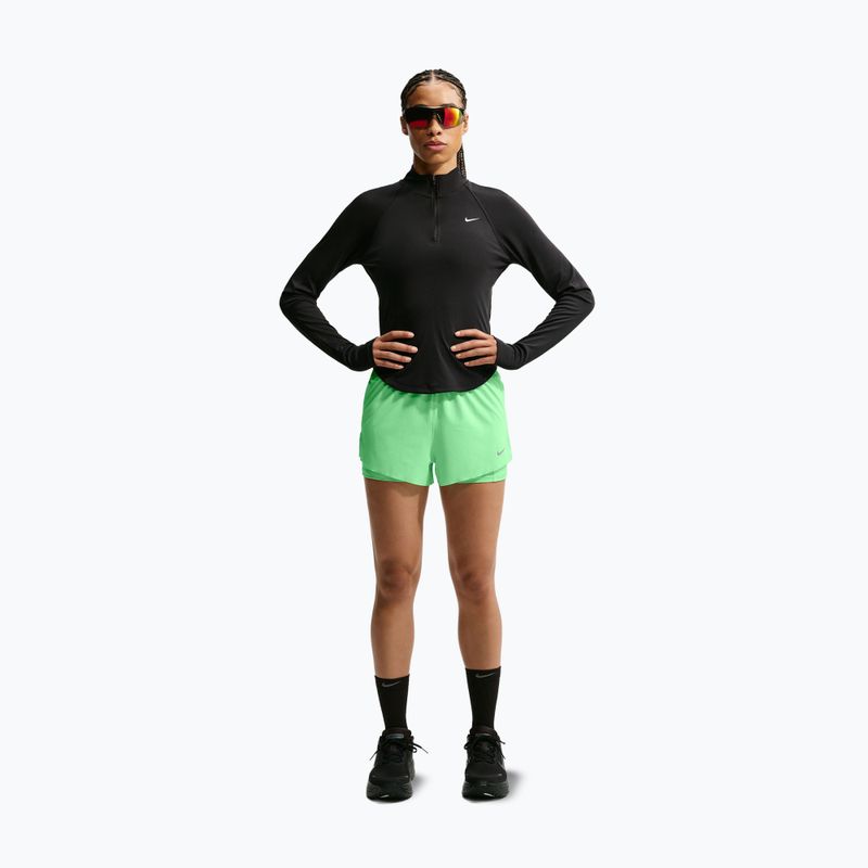 Дамски шорти за бягане Nike Swift Mid-Rise 2in1 illusion green 2