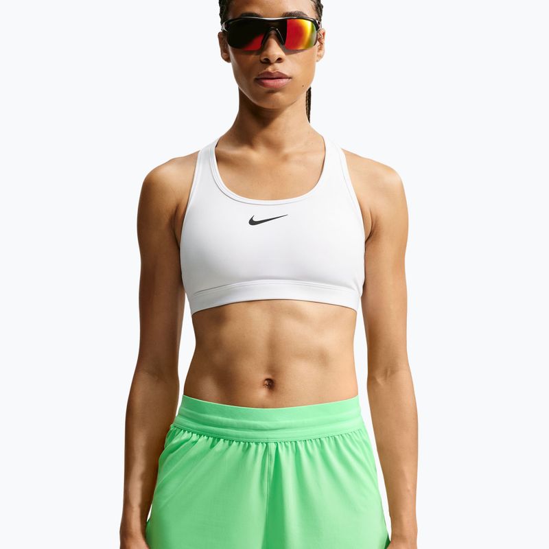 Дамски шорти за бягане Nike Swift Mid-Rise 2in1 illusion green 4