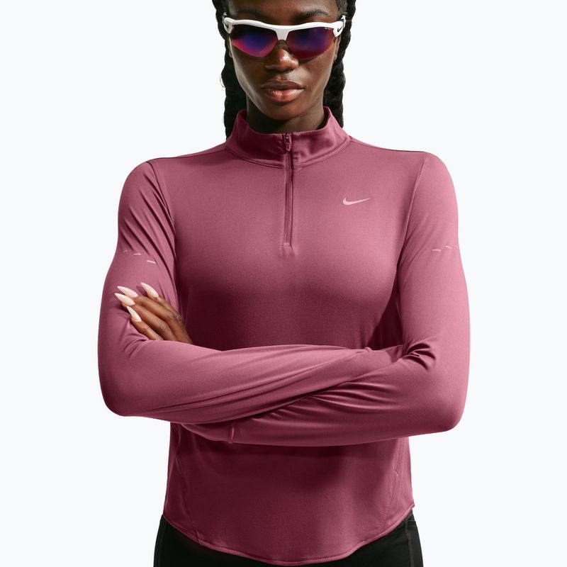 Дамски суитшърт за бягане Nike Swift Dri-FIT UV 1/4-Zip pink smoke 4
