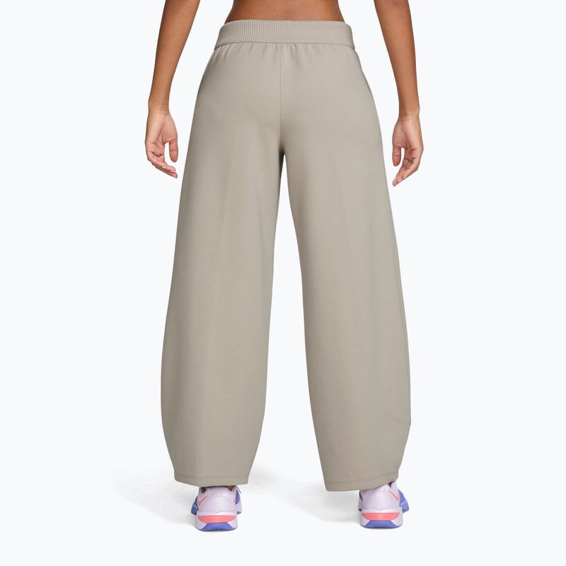 Дамски панталони Nike 24.7 ImpossiblySoft cream Ii/sail/college grey 2