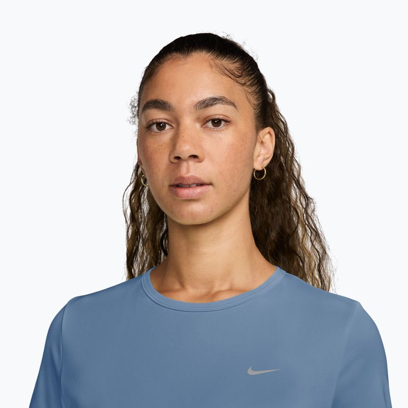 Дамска тениска за бягане Nike Tempo work blue 3