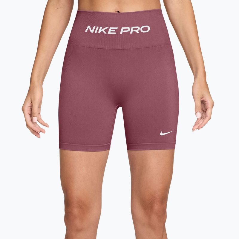 Дамски тренировъчни шорти Nike Pro Seamless pink smoke/white