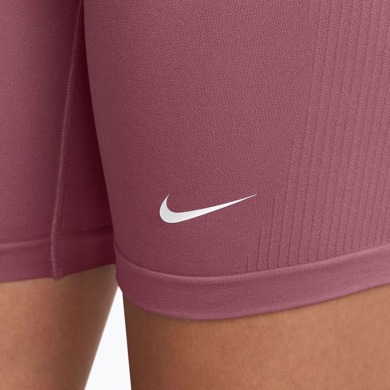 Дамски тренировъчни шорти Nike Pro Seamless pink smoke/white 4