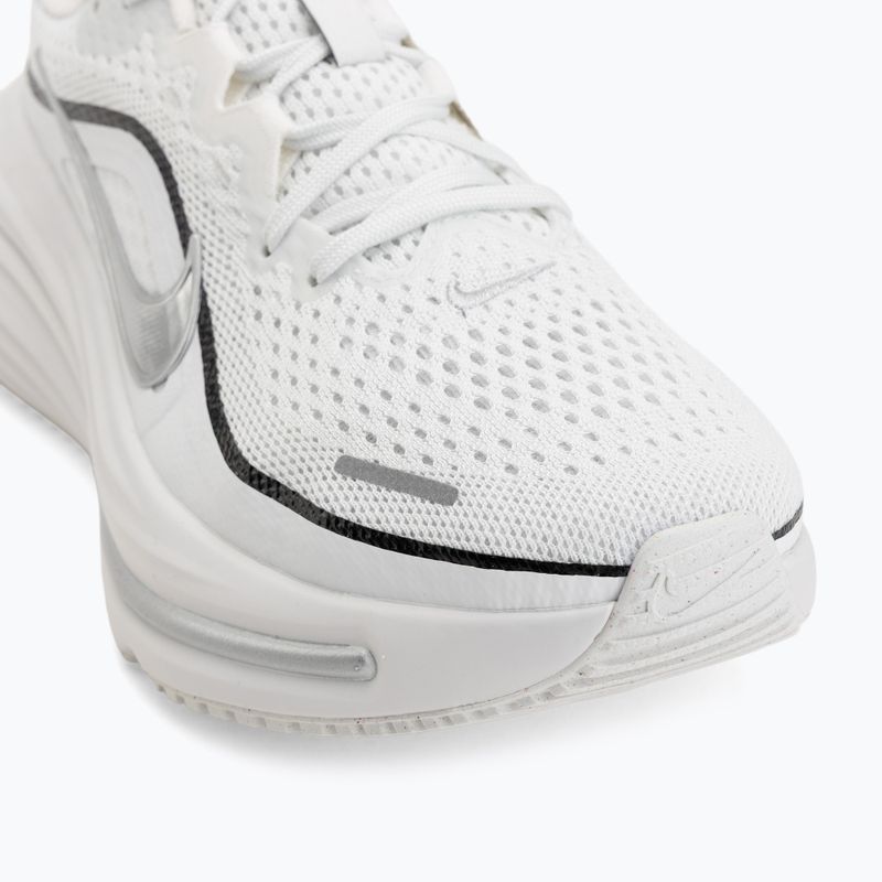 Дамски обувки за бягане Nike Winflo 12 summit white/black/metallic silver 7