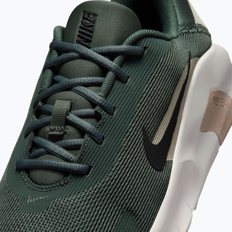 Мъжки обувки за тренировка Nike Flex Train camo green/summit white/cream Ii/black 5