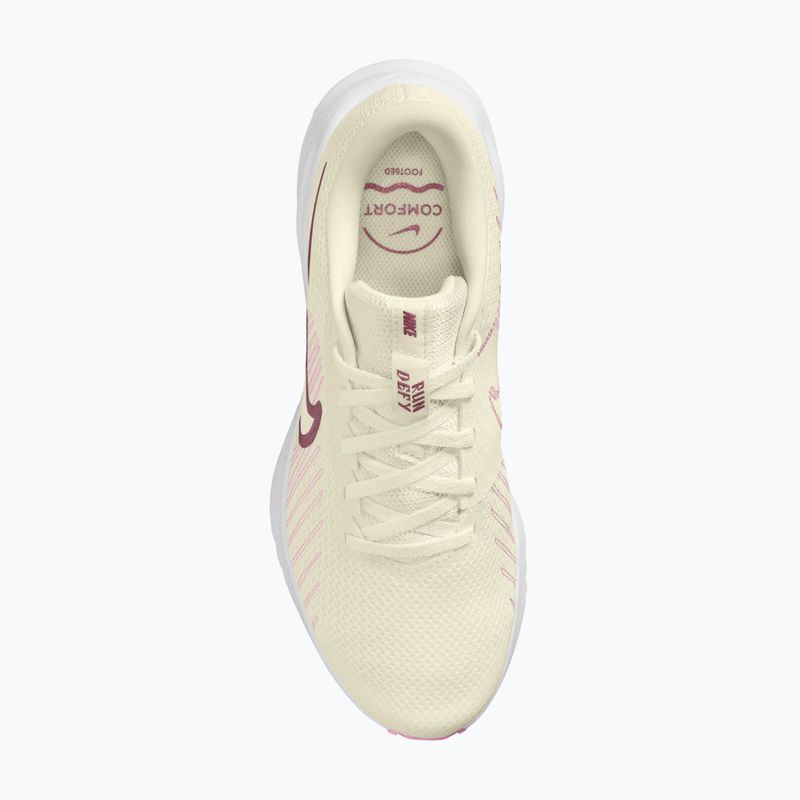 Дамски обувки за бягане Nike Run Defy sail/white/pink rise/pink smoke 4