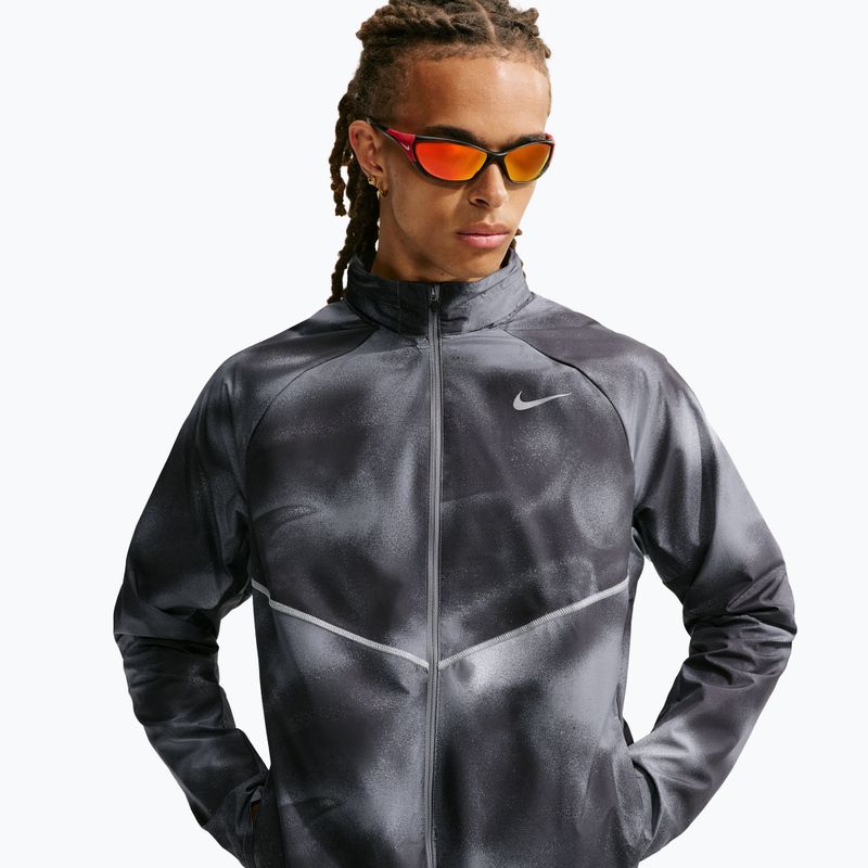 Мъжко яке за бягане Nike Miler black/smoke grey 4