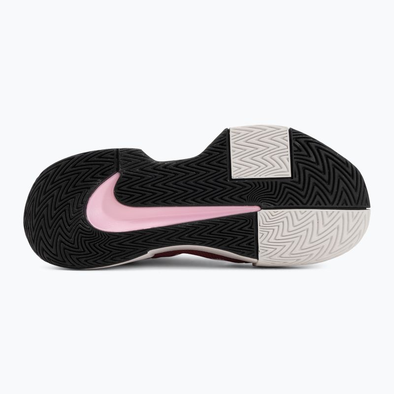 Дамски обувки за тенис Nike GP Challenge Pro team red/vast grey/black/white 4