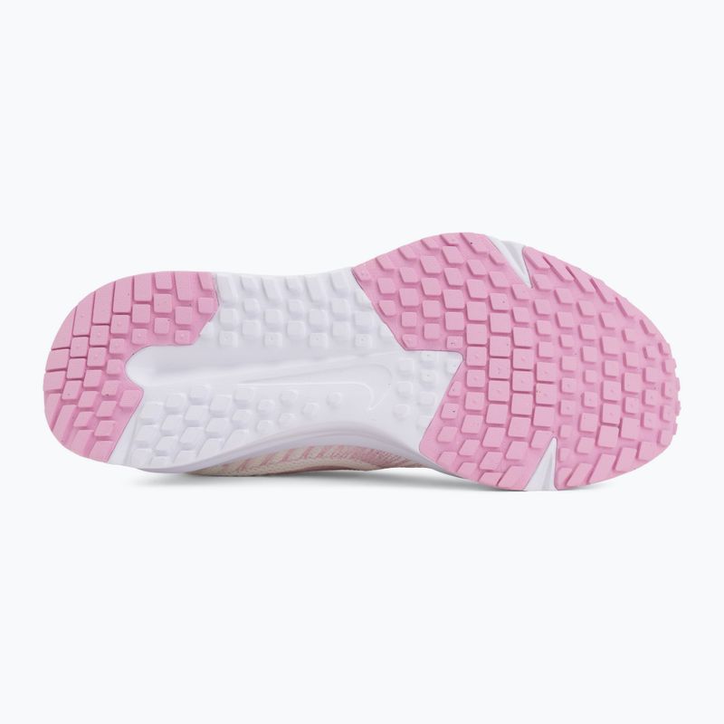 Дамски обувки за бягане Nike Run Defy sail/white/pink rise/pink smoke 4