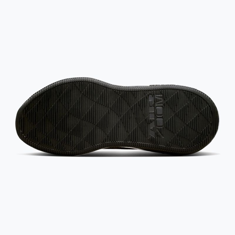 Дамски обувки за тренировка Nike Bella 7 black/british khaki/fusion red 6