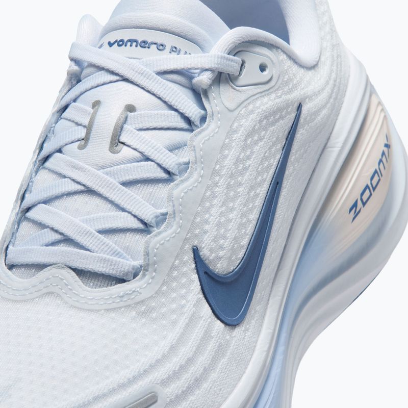 Дамски обувки за бягане Nike Vomero Plus white/aluminum/football grey/mystic navy 7