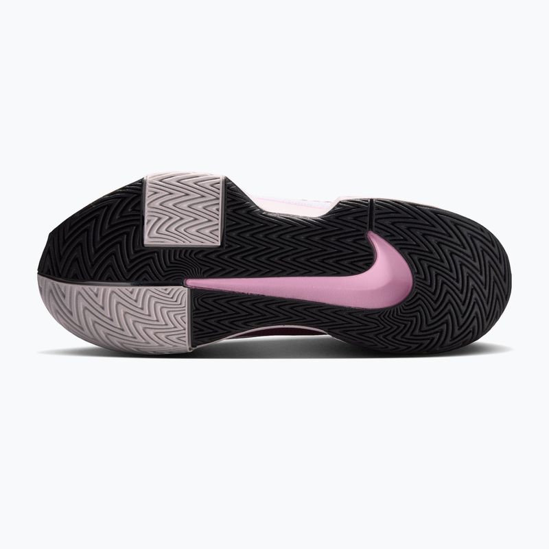 Дамски обувки за тенис Nike GP Challenge Pro team red/vast grey/black/white 3