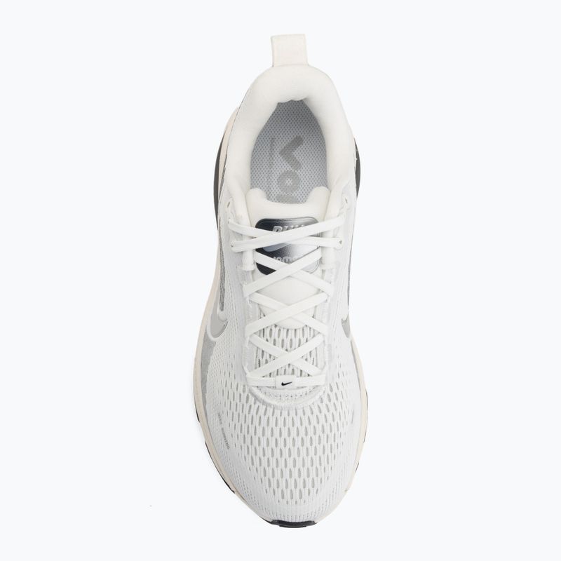 Дамски обувки за бягане Nike Vomero 18 summit white/sail/metallic silver 5