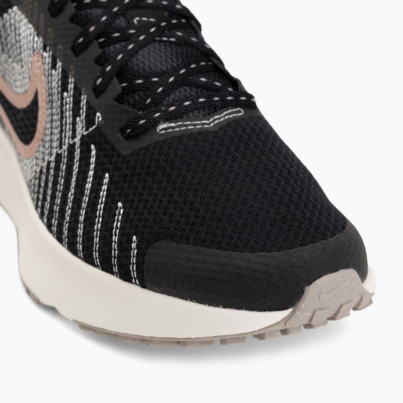 Дамски обувки за бягане Nike Run Defy black/sail/phantom/metallic rose gold 7