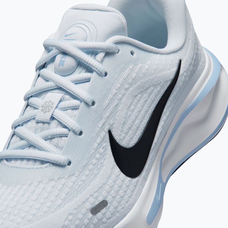 Дамски обувки за бягане Nike Journey Run football grey/white/aluminum/anthracite 7