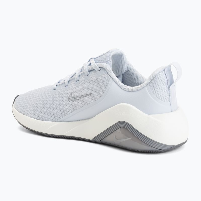 Дамски обувки за тренировка Nike Bella 7 football grey/sail/metallic cool grey 3