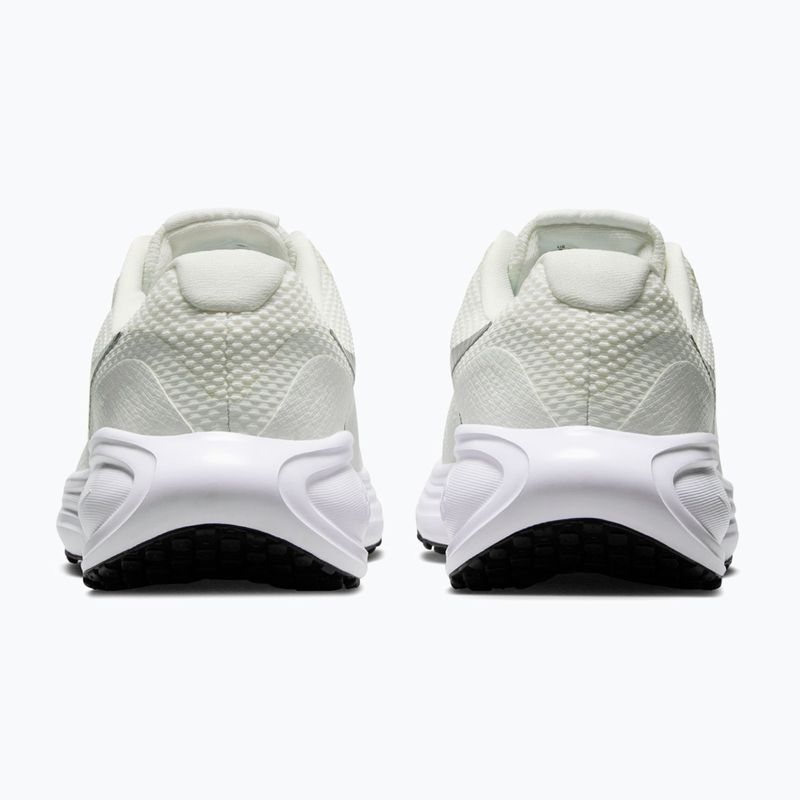 Дамски обувки за бягане Nike Revolution 8 sail/white/black/metallic silver 6