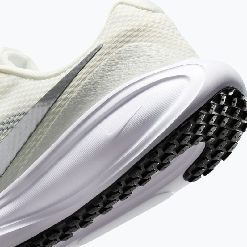 Дамски обувки за бягане Nike Revolution 8 sail/white/black/metallic silver 8