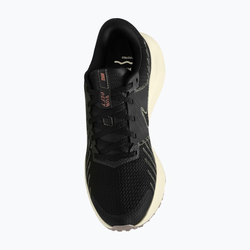 Дамски обувки за бягане Nike Run Defy black/sail/phantom/metallic rose gold 4
